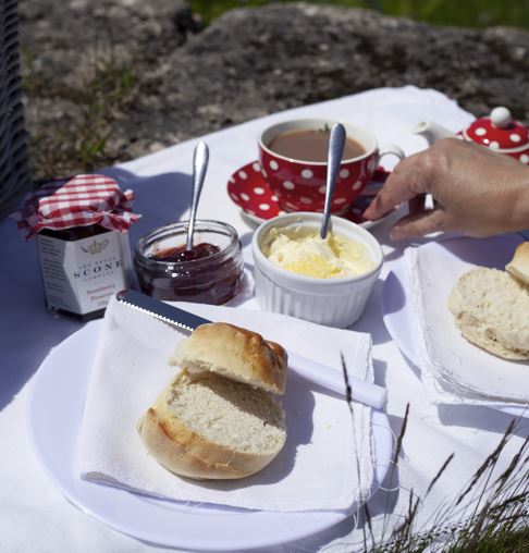 How Long Do Scones Last? Complete Storage Guide for Cream Tea