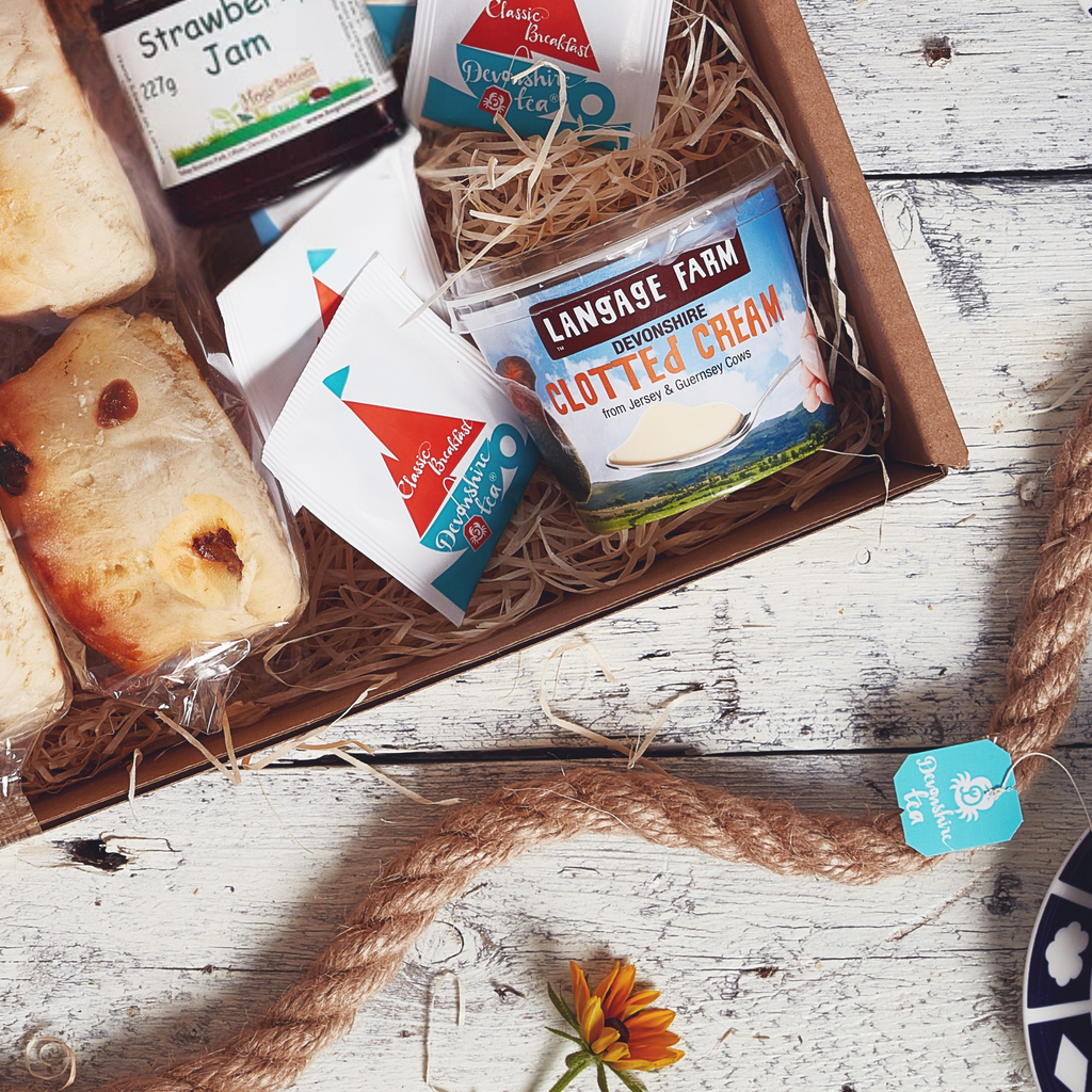 Fruit & Plain Scone Hamper