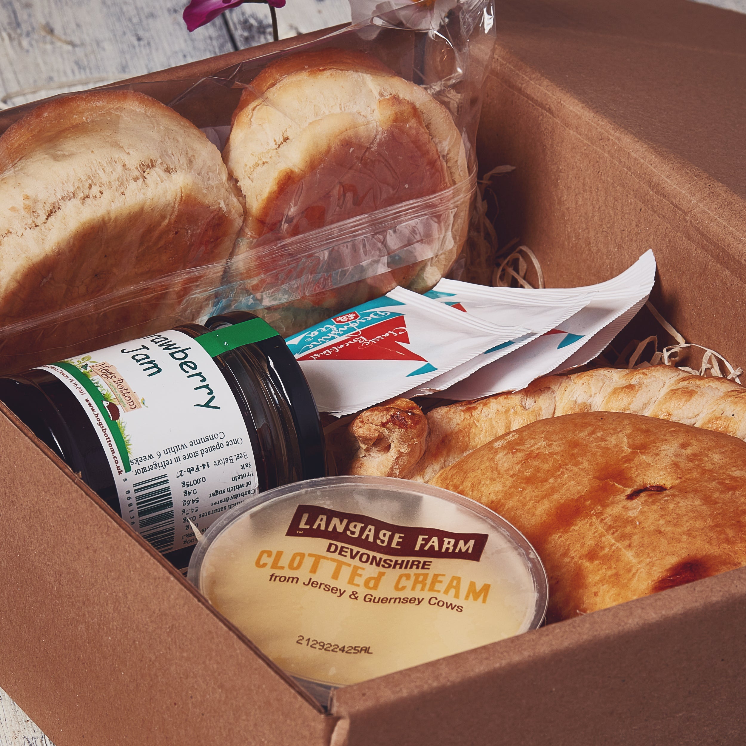 Devon Pasty Cream Tea Hamper