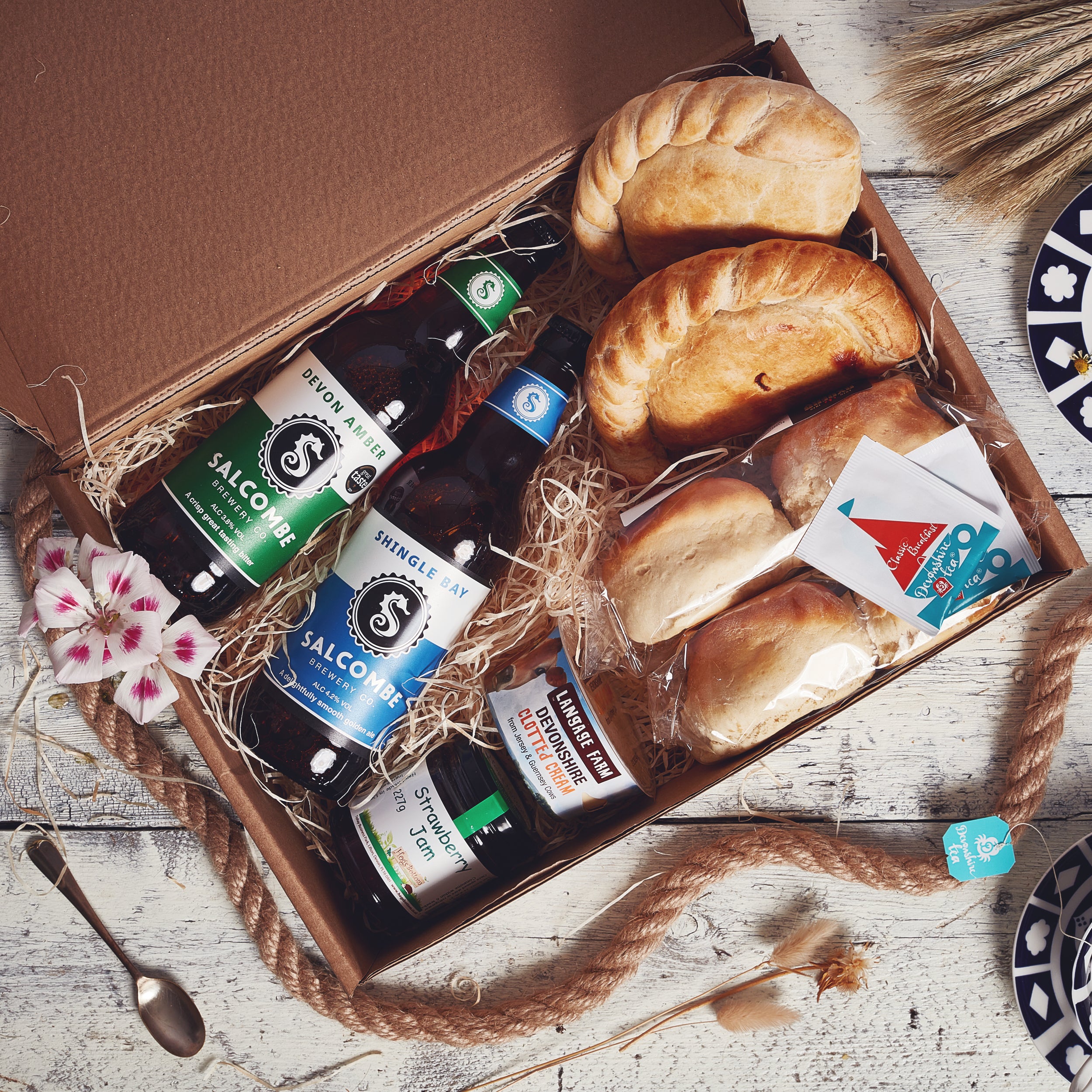 Pasty & Ale Cream Tea Hamper