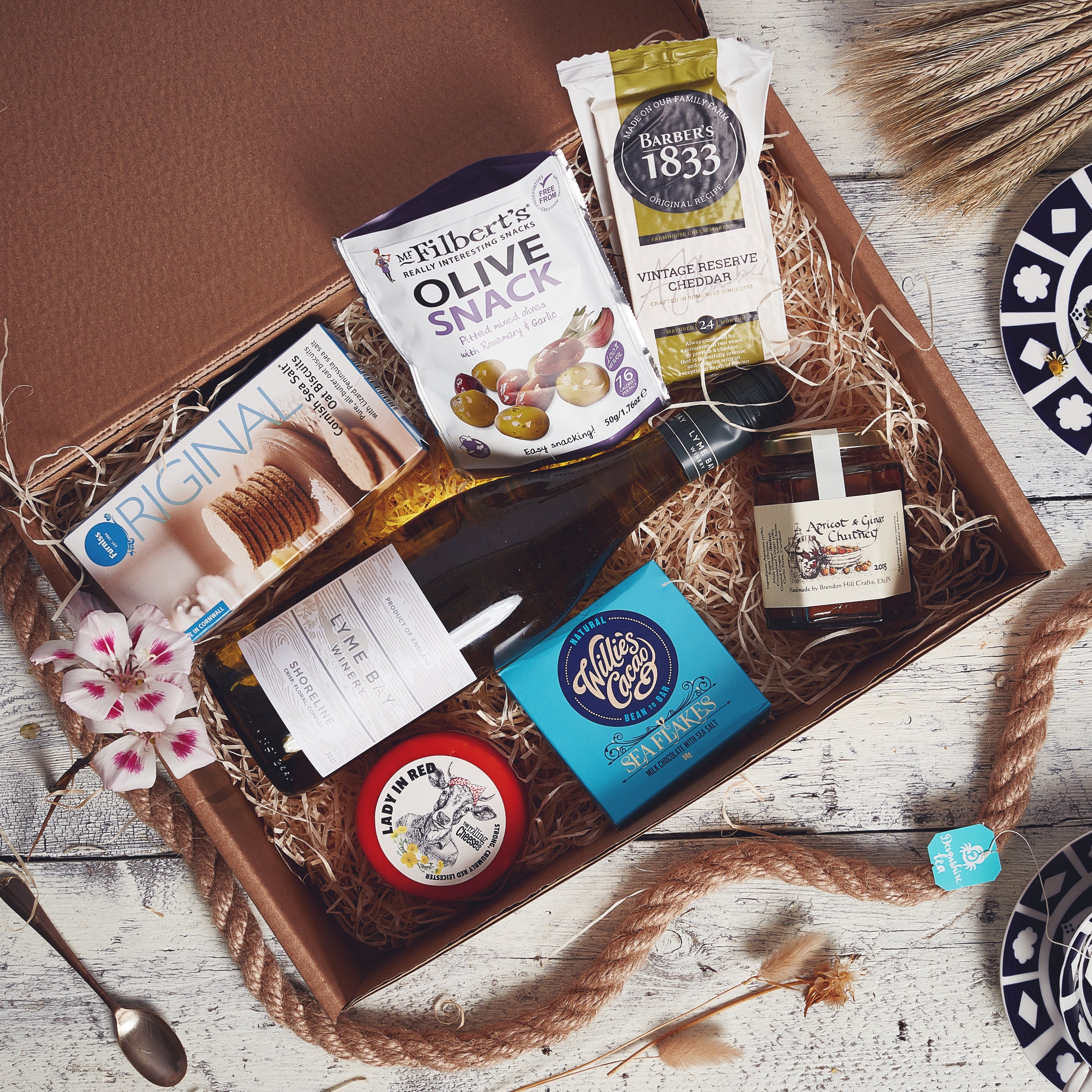 Cheese & English Wine Hamper