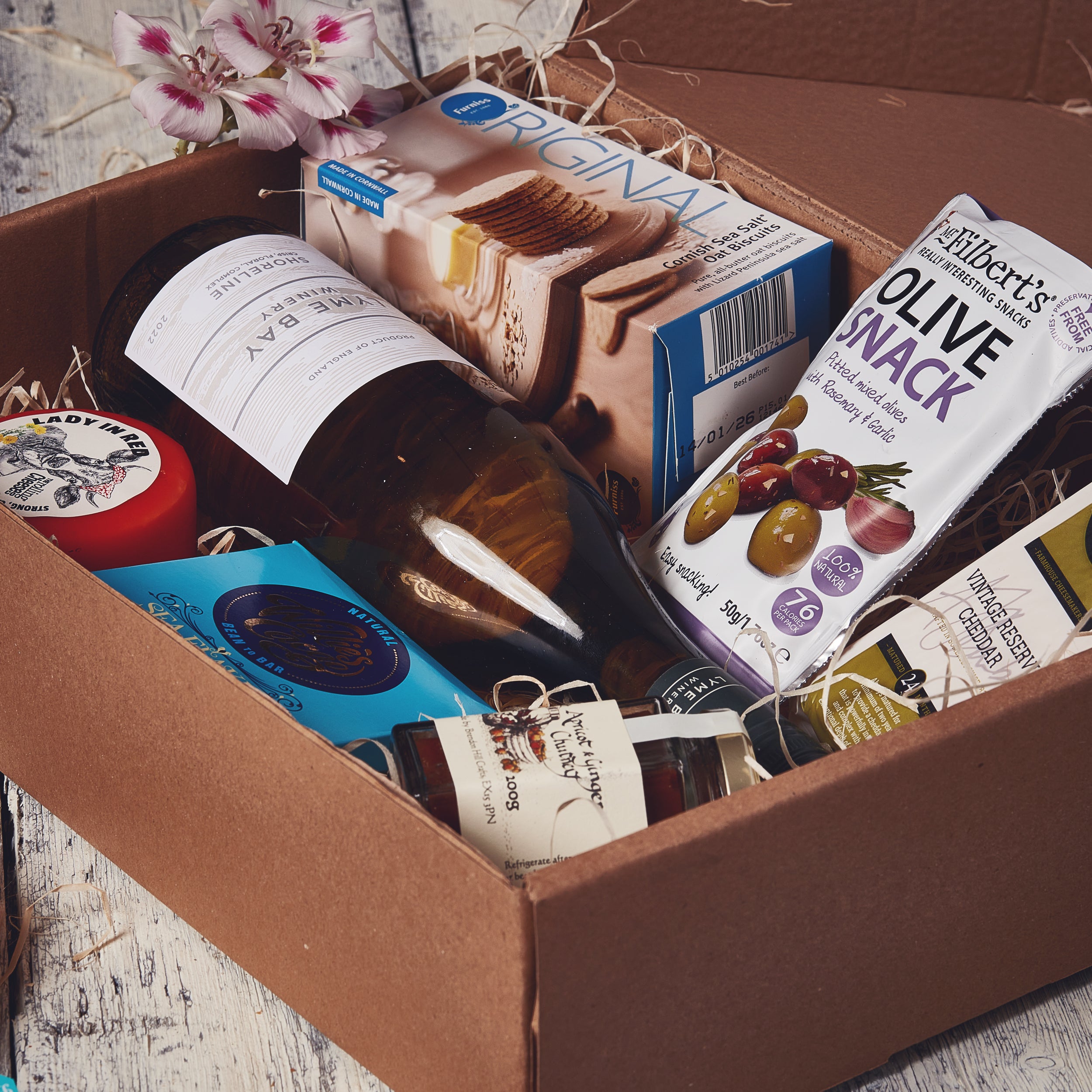 Cheese & English Wine Hamper