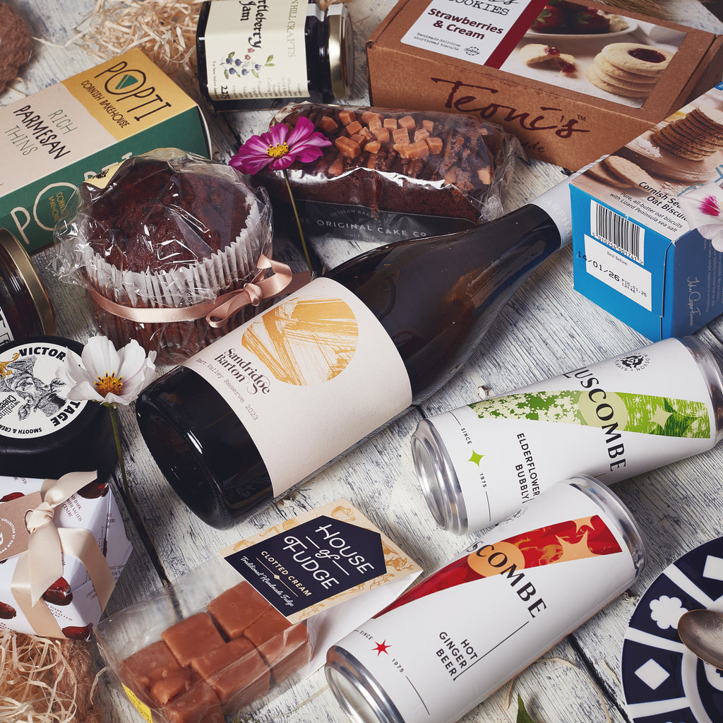 Sweet and Savoury Hamper With Cheese